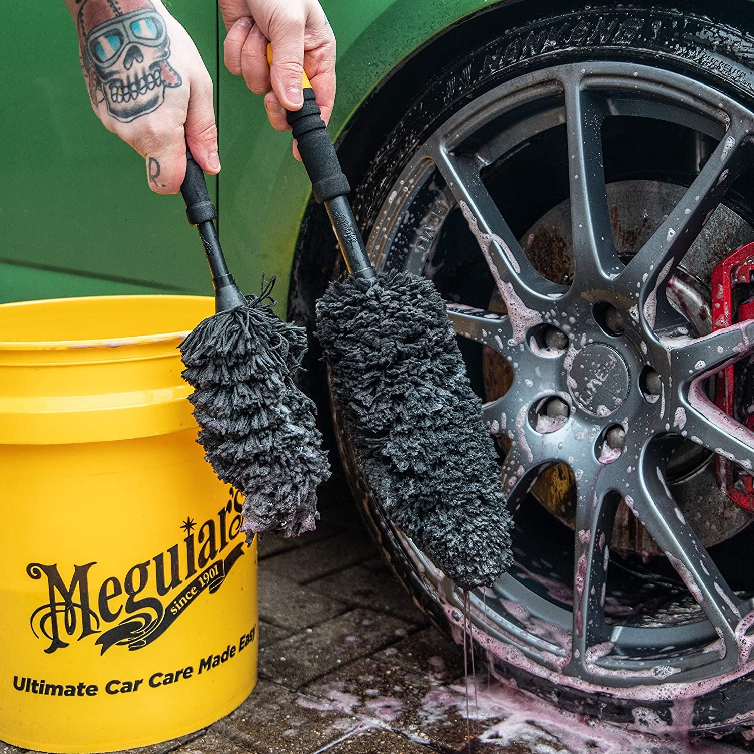Meguiar'S X1901EU Supreme Microfibre Wheel Brush, Large, Completely Safe Wheel Cleaning
